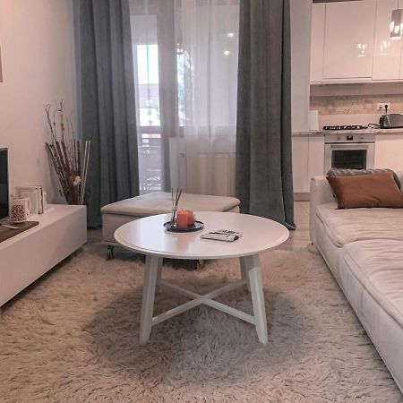 Apartment 2 Rooms Luxury Bukareszt Zewnętrze zdjęcie