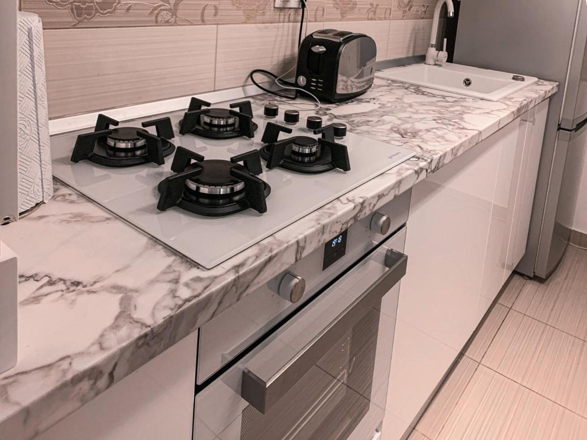 Apartment 2 Rooms Luxury Bukareszt Zewnętrze zdjęcie